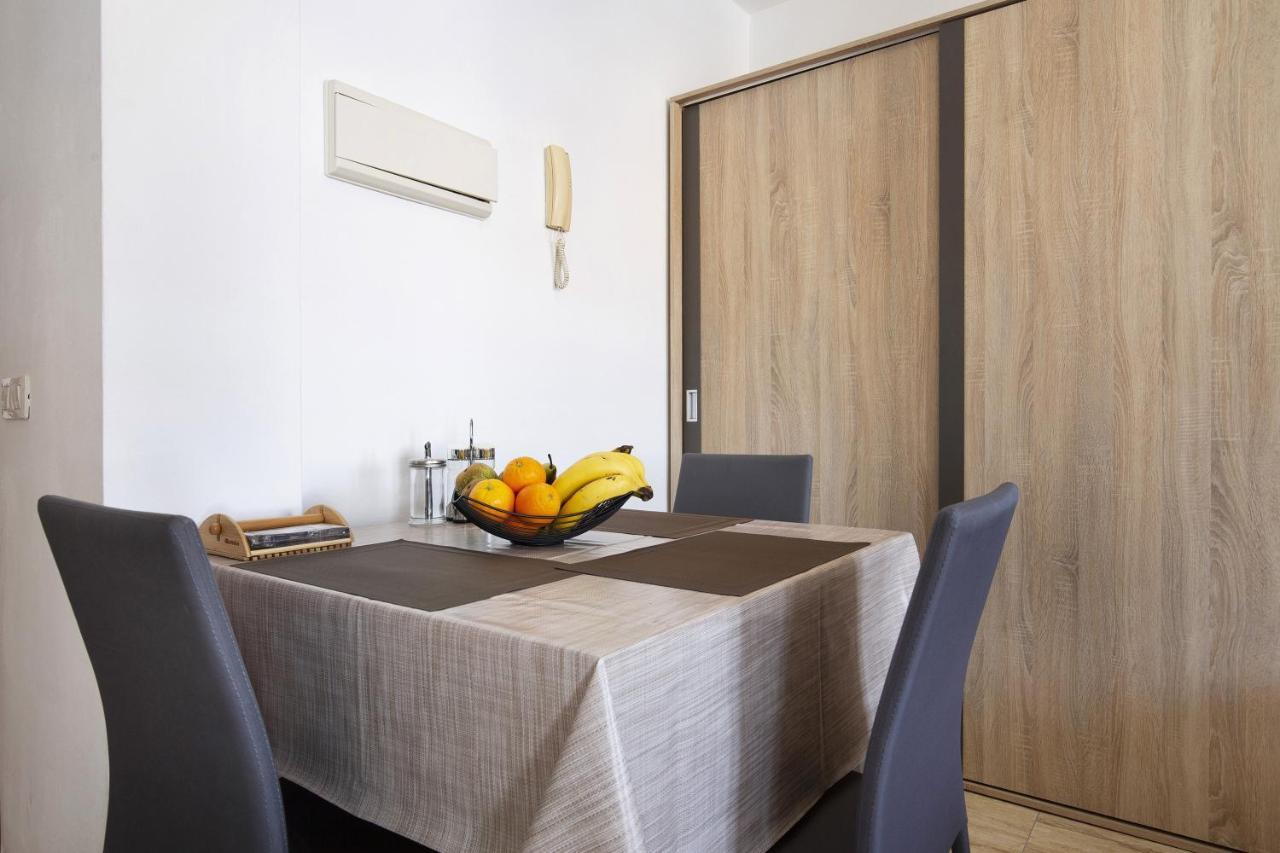 Apartamento Betty C Puerto del Rosario  Exteriör bild